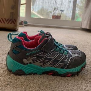 Little Girls Merrell hiking shoes size 13W!